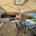 بيت للعطل Kallithea *